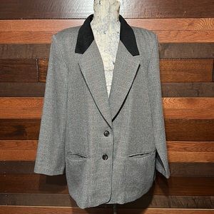 Vintage Alfred Dunner Cloverleaf Lapel Long Sleeve Gray Plaid Blazer